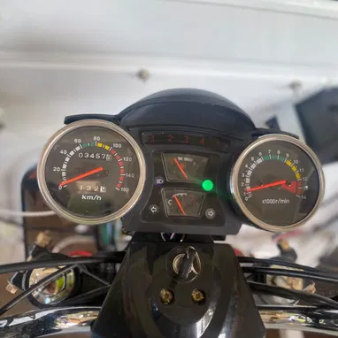 Moto - 4/5