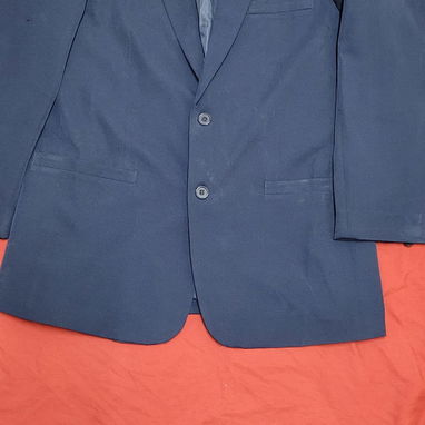 SE VENDEN PULLOVER DE HOMBRE Y BLAZER DE USO PERO IMPECABLES. VEDADO MENSAJERÍA ADICIONAL SI DESEA 53614857 - Img 123206248