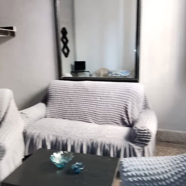 🏠 SE ALQUILA APARTAMENTO EN EL VEDADO – LA HABANA  📍 Excelente ubicación: calle 11 entre 20 y 22, Vedado - 2/10
