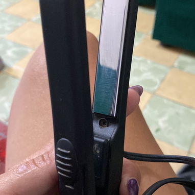 Plancha de pelo pequeña - 4/5