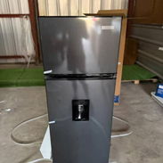 REFRIGERADOR ROYAL 8.5 PIES NO ES CONGELACION SECA CON DISPENSADOR - Img 58009024