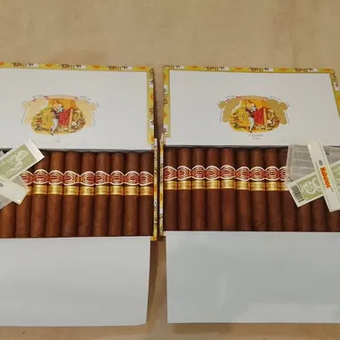 Disponible Buenos Habanos Cohibas en la Habana 🇨🇺 Aroma intenso, sabor auténtico y frescura garantizada - Img 122516043