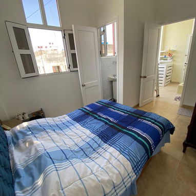 🏡 VENTA DE PROPIEDAD EN EL VEDADO – LA HABANA 🇨🇺 - Img 121926782