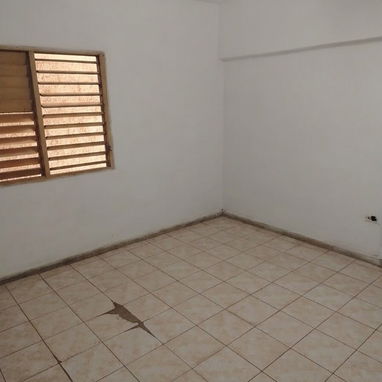 Permuta , apartamento de 3 cuartos Habana vieja - 3/6