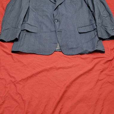 SE VENDEN PULLOVER DE HOMBRE Y BLAZER DE USO PERO IMPECABLES. VEDADO MENSAJERÍA ADICIONAL SI DESEA 53614857 - Img 123206238