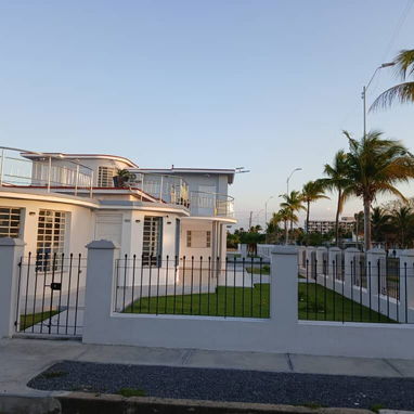 Alquiler de casa de lujo en Cienfuegos. Renta de casa en Cienfuegos Punta Gorda de lujo. Zona céntrica - Img 125490394