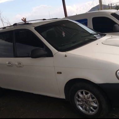 Kia canibal 2000 diesel 7 plazas - Img 119782094