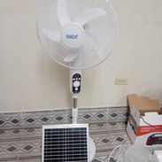 De Pedestal Con Panel De 20w / Ventilador Recargable De Pedestal Con panel Solar De 20w - Img 57855238