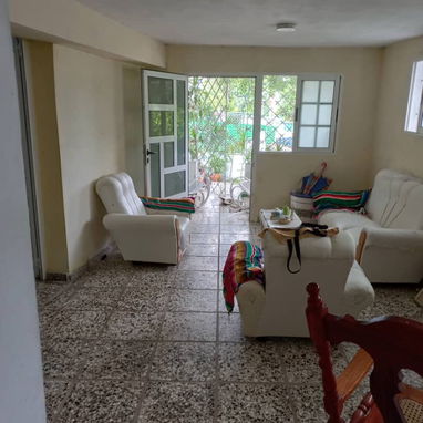 Propiedad en venta ubicada en Nuevo vedado 馃搷 Referencia: a 3 cuadras del hotel Tulip谩n - Img 118807509