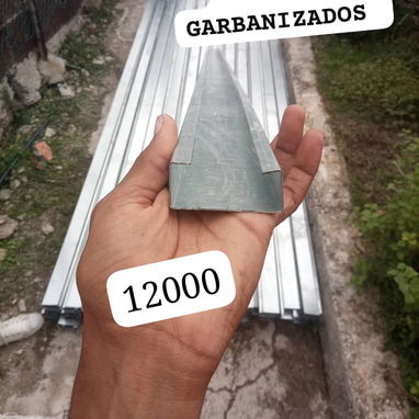 Purles galvanizados de 2.50 metros x 2mm de espesor x 6cm ancho , purles de 3 m x 1.8 de espesor x 7cm , entre otros . - 2/3