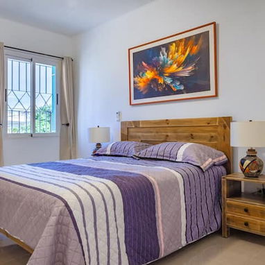 Amplio apartamento de 1 dormitorio disponible en Vedado, La Habana, Cuba - Img 125861263