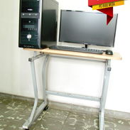 VENDO PC COMPLETA CON SU MESA (de uso) - Img 54980753