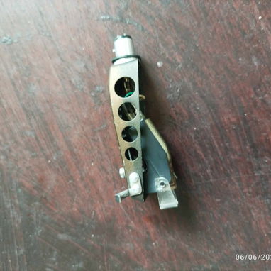 Vendo porta cápsula de Tocadiscos con unidad Radiotecnica tu oralmente funcional - Img 123213910