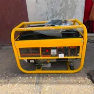 Planta eléctrica 4 tiempo gasolina 3000w 110/220v - Img 56486555