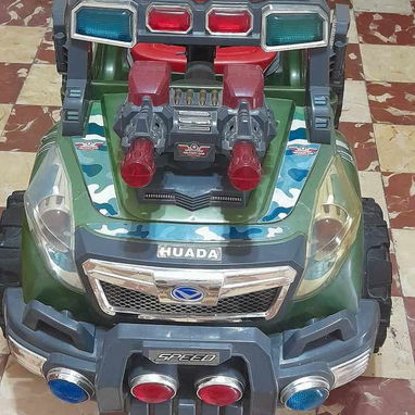 Carrito electrico tipo jeep militar, grande con control remoto y dos baterías de repuesto - Img 90642591