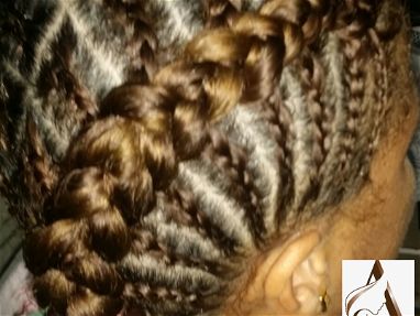 Peinados con trenzas africanas - Img 65241330