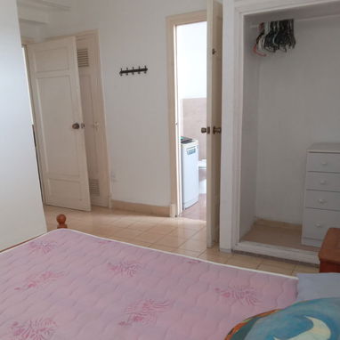 Alquiler lineal apartamento en el Vedado - Img 121417494