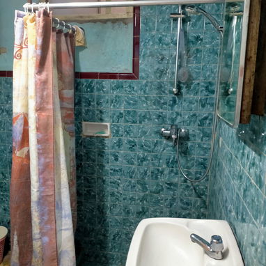 Se vende apto en la víbora - Img 123460507
