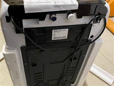 Lavadoras automáticas d acero inoxidable, 9 kilos selladas en caja - Img 66669805