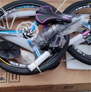 Bicicleta Todoterreno nueva en su caja. - Img 45703212