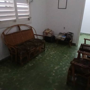 SE VENDEN DOS APARTAMENTOS 1/4, VEDADO, CERCA 12 Y 23 - Img 123539235