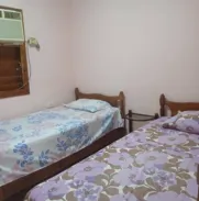 ⭐ Reserva casa de 2 habitaciones climatizada,sala climatizada, cocina, agua fría y caliente, dominó, billar en Guanabo - Img 45975728