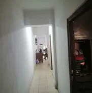 Se vende un apartamento en el cerro segundo piso muy acogedor 🫢 - Img 50863396