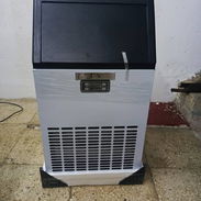MAQUINA DE HACER HIELO MILEXUS / ULTRA POTENTE / BUENA CALIDAD Y NUEVO - Img 50714318