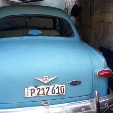 Vendo auto Ford 1951 - 2/4