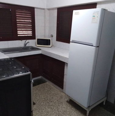 GUANABO. Se renta casa veraniega con piscina de 4 habitaciones.54026428 - Img 76963263