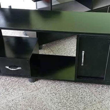 Mesitas de noche de 2 y 3 gavetas y multimuebles - 3/9