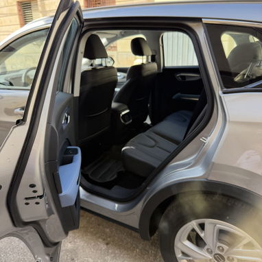 Se vende Bestune T90 2025, certifico en mano - Img 119702825