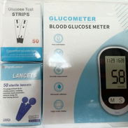Glucometro digital con 50 tirillas y 50 lanzetas - Img 57294549
