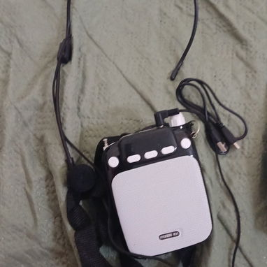 Amplificador de voz con microfono ideal para guias turisticos,cultosy otras actividades - 4/4