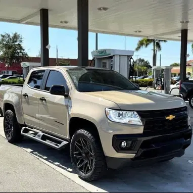 Chevrolet Colorado 2022 - 2/4