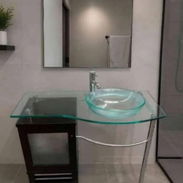 Set de baño: encimera de cristal grueso con lavamanos, llave mezcladora y herrajes + mueble de abajo - Img 56890526