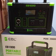 Estación de Energía Portátil EBL EB1000 con dos paneles solares de 100W cada uno y 10 metros de cables - Img 57890973