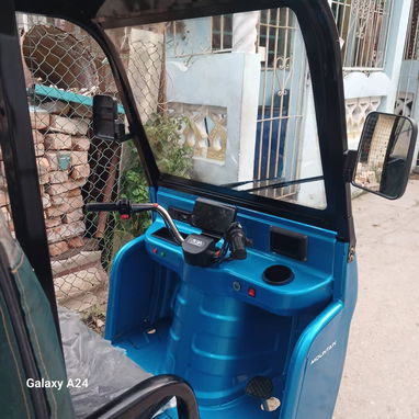 Se vende  triciclo de 2 meses de comprado - 4/4