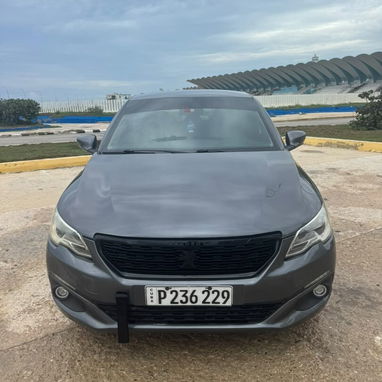 Peugeot 301 – Año 2018 - 3/3