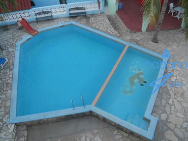 Disponible casa con piscina de 4 habitaciones. Reservas por WhatsApp 58142662 - Img main-image