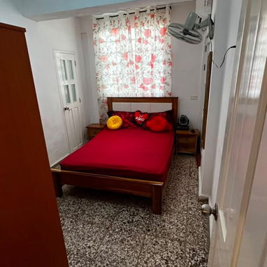 APARTMAENTO INTERIOR EN EL VEDADO – Plaza de la Revolución - 8/10