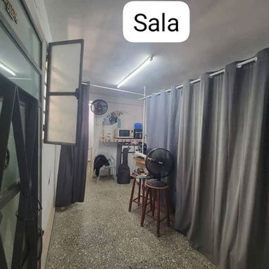 Casa cerca de La Palma, en la misma Calzada de Bejucal. Arroyo Naranjo - 2/6