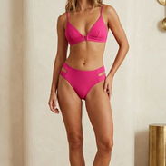 Bikini Premium Rosa Fucsia - Diseño Exclusivo y Elegante M 18usd - Img 55096571