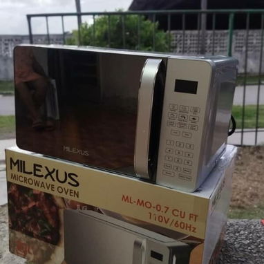 Microwave Marca Milexus 20 Litros Potencia de salida 700w precio $95 usd Transporte adicional Factura y garantía - 8/8