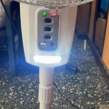 Ventilador recargable pedestal con duración de 12 horas - Img 105844149