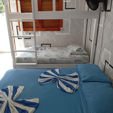 🏖 Rentamos casa Eilyn de 2 habitaciones con piscina grande en Guanabo. Paneles solares. Whatssap 52 95 94 40🏖 - Img 123366868