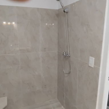 Ofertaaa con excepcionales vistas al Parque Jhon Lennon!! Totalmente restaurado bello apto de 2 cuartos y 2 baños!!!! - Img 118567348