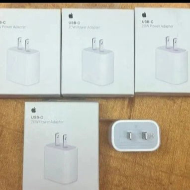 CARGADOR TIPO C DE 20W MARCA IPHONE Y CABLE TIPO C A TIPO C DE 2.1A CARGA RÁPIDA Y TRANSFIERE DATOS MIDE 1 METRO. - 2/3