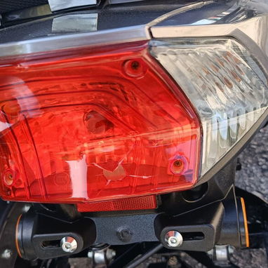 Moto rally de 3 ruedas batería 72x35 haciendo todos sus km - Img 122627983
