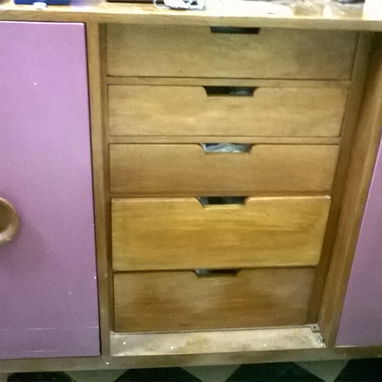 ACEPTO CUP, VENDO ESTE MUEBLE ES ANTIGUO Y DE BUENA MADERA ES DE CAOBA--#--55398589 PESA BASTANTE DE 5 GABETAS BIEN GRAN - Img 107596177